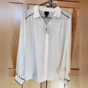 Worthington Cream with black trim button down blouse, Size Large